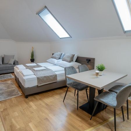 Vegvar Spa Apartman Гюла Екстериор снимка
