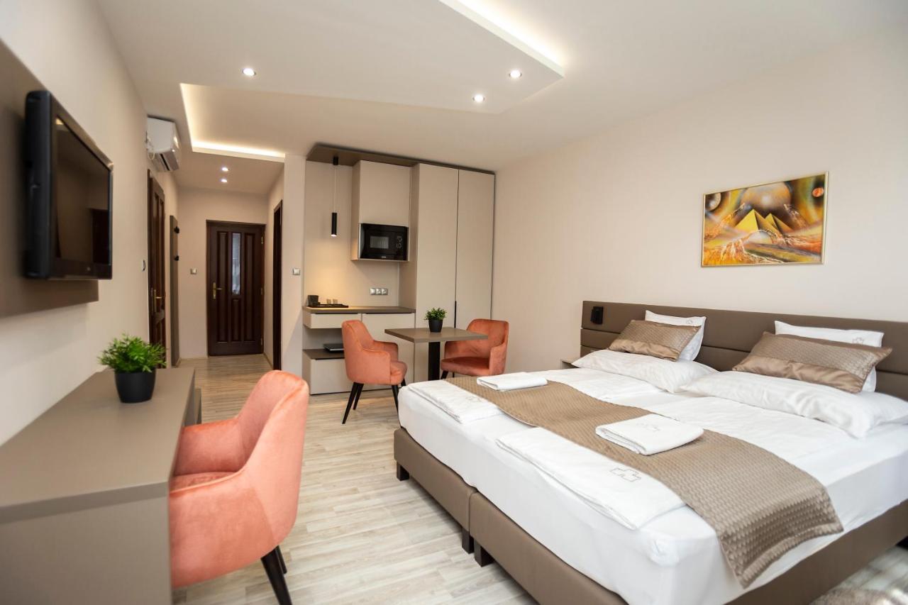 Vegvar Spa Apartman Гюла Екстериор снимка