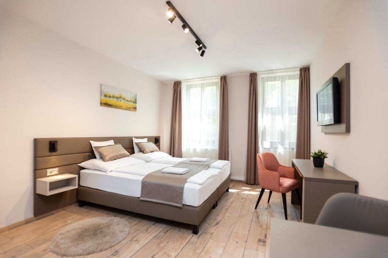 Vegvar Spa Apartman Гюла Екстериор снимка