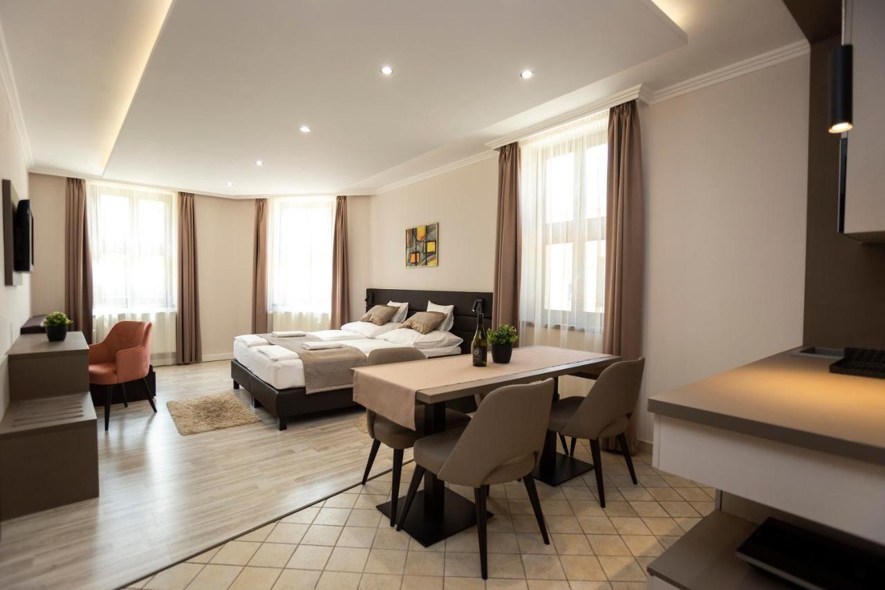 Vegvar Spa Apartman Гюла Екстериор снимка