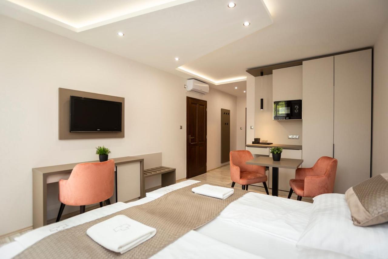 Vegvar Spa Apartman Гюла Екстериор снимка