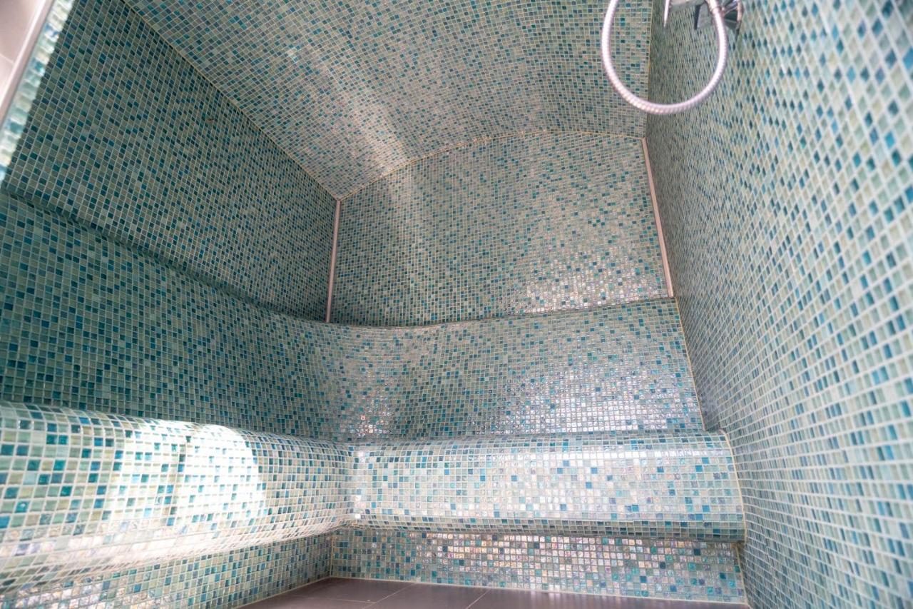 Vegvar Spa Apartman Гюла Екстериор снимка