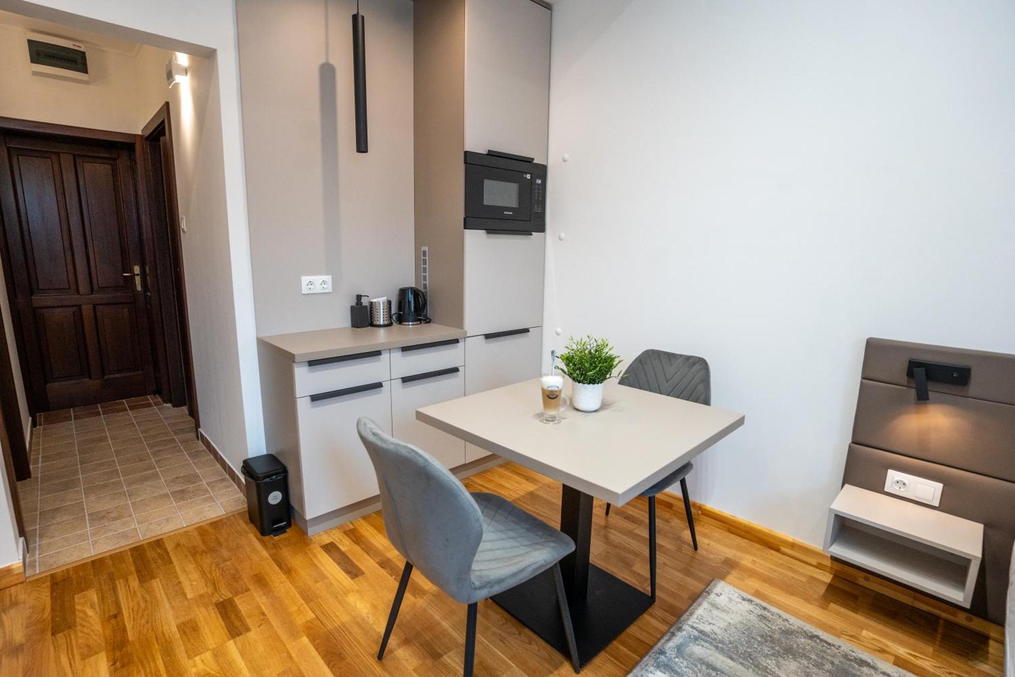 Vegvar Spa Apartman Гюла Екстериор снимка