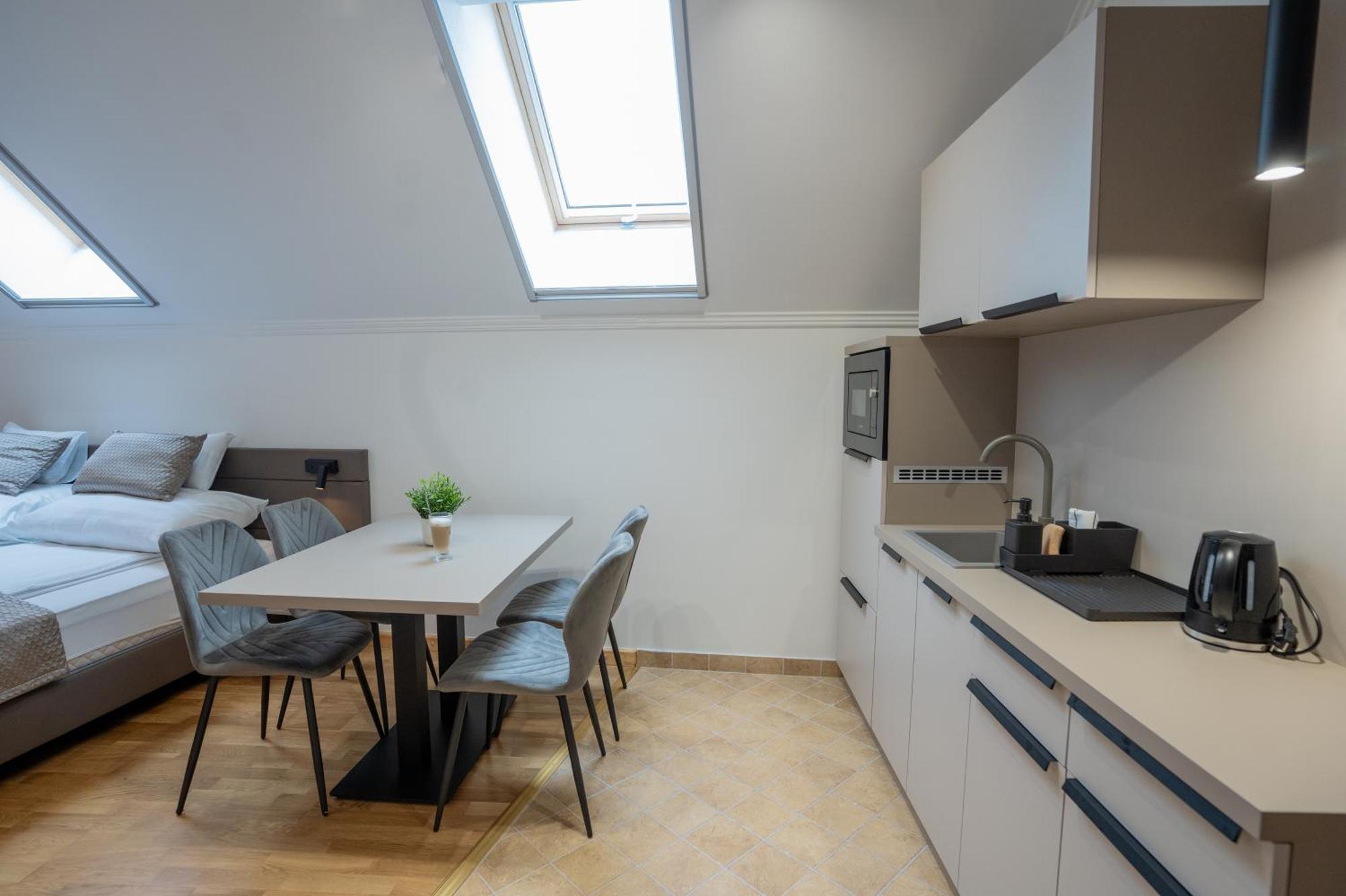 Vegvar Spa Apartman Гюла Екстериор снимка